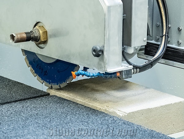 Brembana Venkon - 5 axis monoblock CNC bridge saw machine