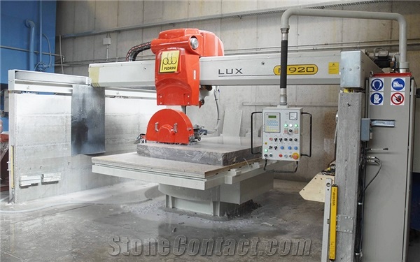 Pedrini M920GR Bridge saw for marble and granite