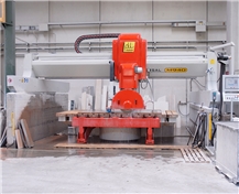 Pedrini M940 CNC Bridge saw for marble and granite