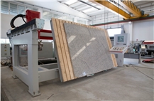 Comandulli STORM CNC Electronic bridge sawing machine 5 interpolated axes Comandulli STORM CNC Electronic bridge sawing machine 5 interpolated axes