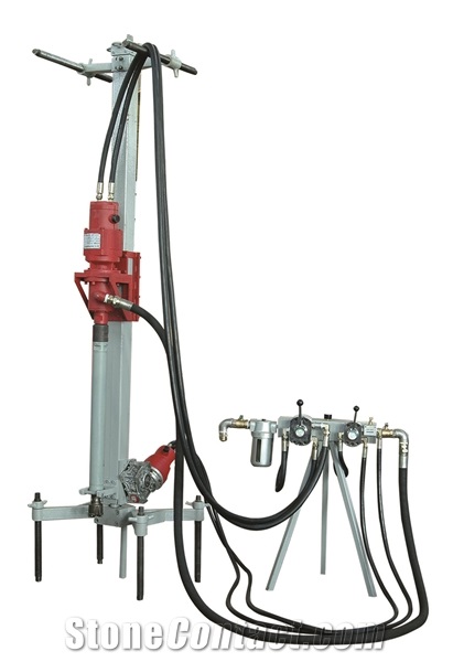 Pneumatic DTH driller
