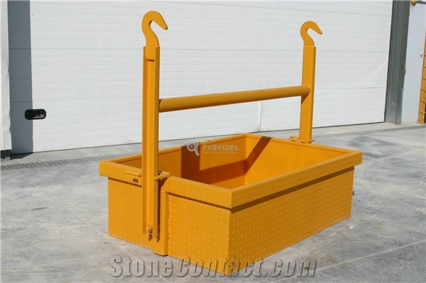 BOX 1M3 WITH UPPER ATTACHMENT