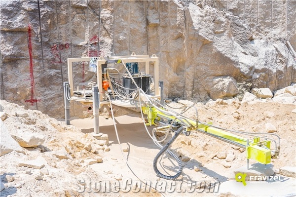 Column Down the Hole (DTH) Drilling Machine - NADIR