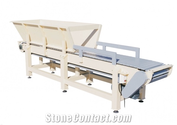 Steel Conveyor with Feed Hopper