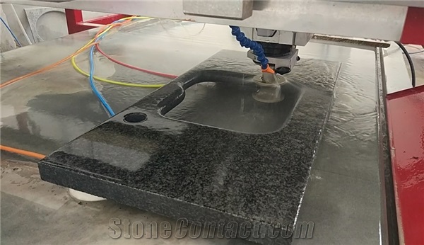 SYSTAR XL- Stone Fab Center & Cutting Machine - Miter Saw