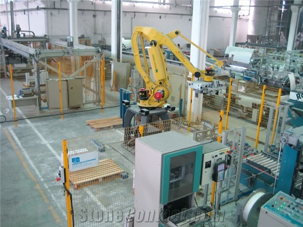TECFORCE 3000 - PALLETIZATION SYSTEM