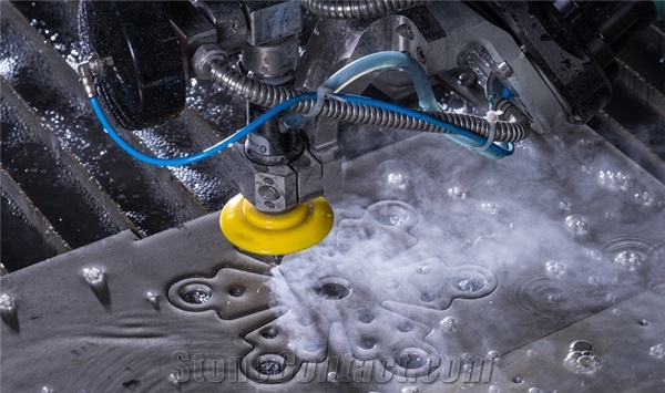 Mach 700 Series Waterjet Machine