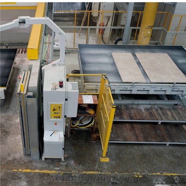 EXCHANGER OF SLAB HOLDER BEDS