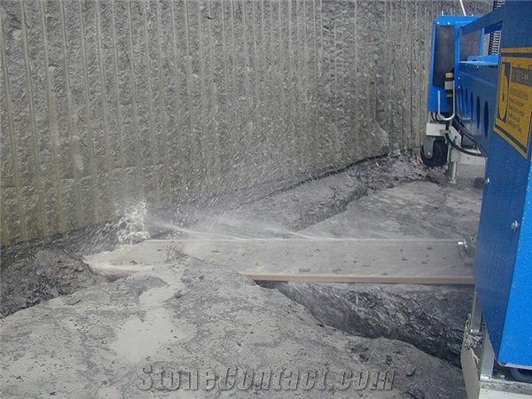 Benetti Tunnel Jet Belt 940 Diamond Belt Chain Saw Machine