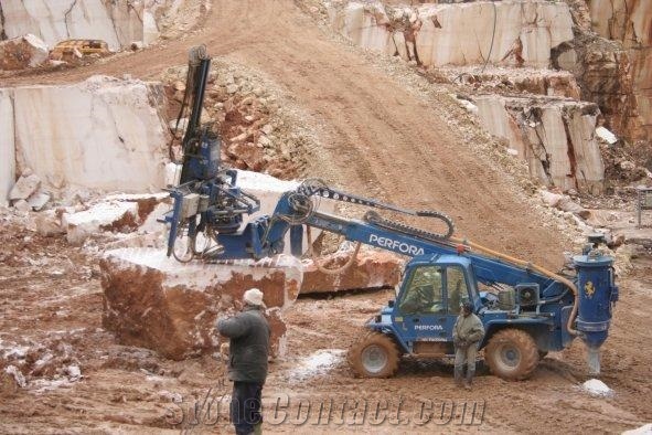 Perfora Handy Maxidrill Quarry hydraulic drilling mobile unit