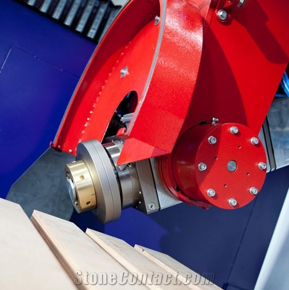 ENZO 650S FULL AUTOMATIC BRIDGE CNC MACHINE AT 5 INTERPOLATED AXES