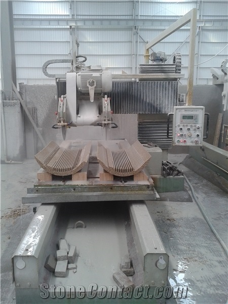 SQ/PC-1300 Automatic Special Shapes Profiling Cutting Machine