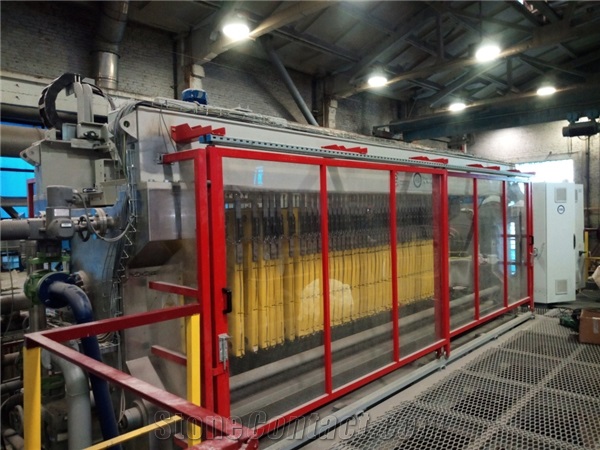 One piston overhead beams filter press