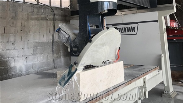 OZKKM 5 Axis / FORNAX 900 Monoblock CNC Bridge Cutting Machine
