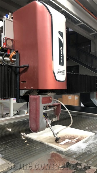 OZKKM 5 Axis / HYDRA Waterjet Machine