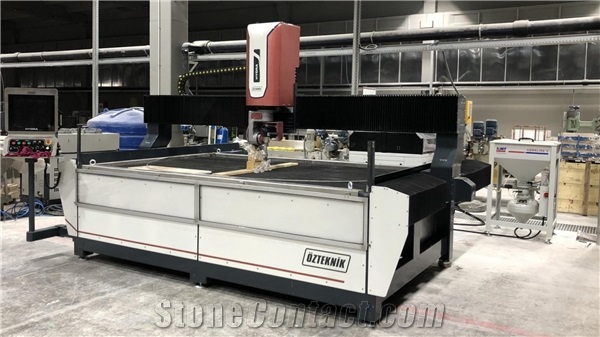 OZKKM 5 Axis / HYDRA Waterjet Machine