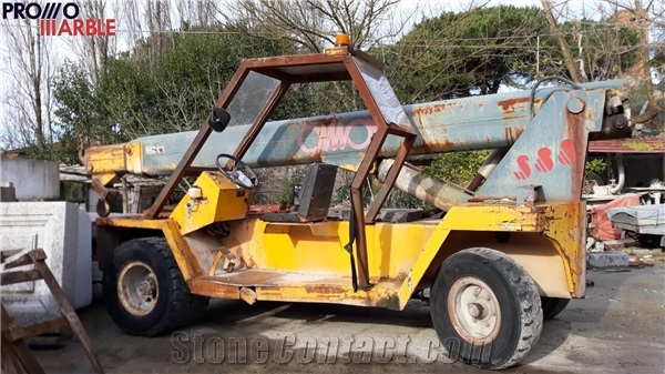 Used Mobile Crane Omar 9 Ton Container Loader