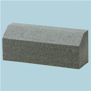 G612 Green Granite Kerbs