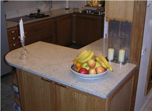 Countertop in Granite, Kashmir White