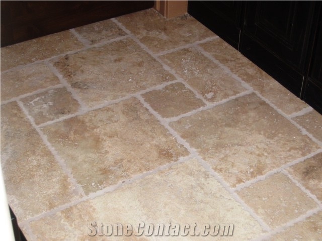 Ivory Blend Versaille Pattern