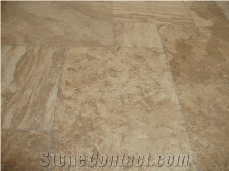 Jumbo Versaille Pattern Travertine