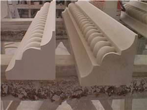 Moleanos Beige Limestone Molding