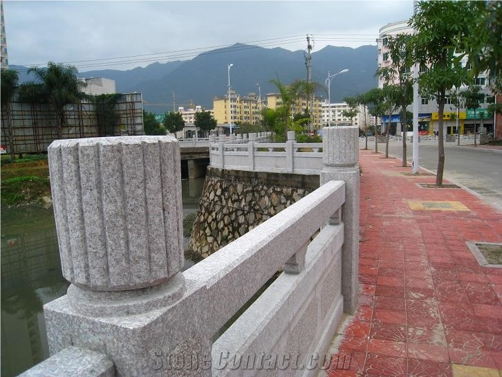 G603 Granite Irregular Stone Fence