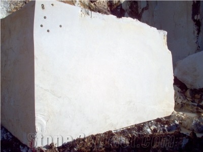 Helicon Crema Marble Blocks