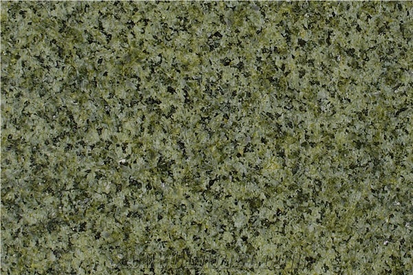 China Green Granite Slabs & Tiles