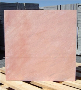 Clover Quartzite Slabs & Tiles