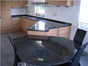 China Black Granite Countertops