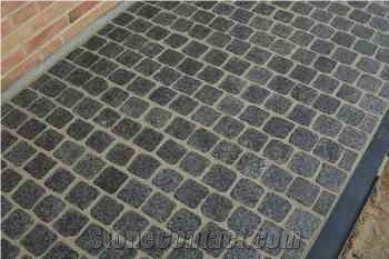 Cubblestone on Mesh (G684)