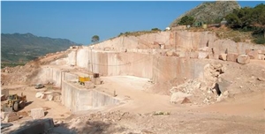 Rojo Alicante Marble Blocks, Red Marble Blocks