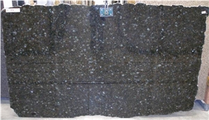 Verde Butterfly Granite Slabs & Tiles