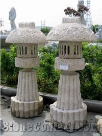 Sunset Gold Granite Garden Lantern / Lamp