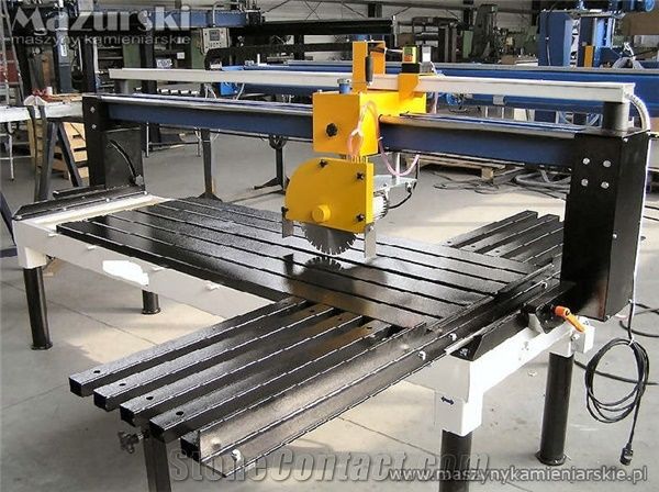 Cross Cutting Machine Suprax, Model SL 1600