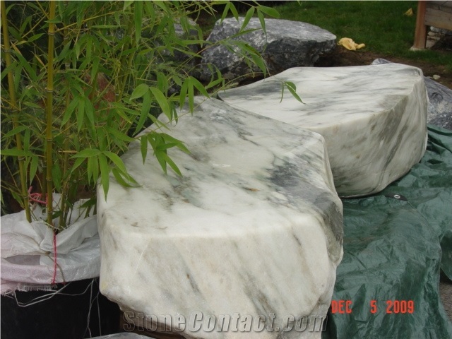 Montclair Mariposa Marble Bench