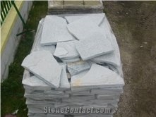 IRREGOLARE GRIGIO BLU BURATTATA
