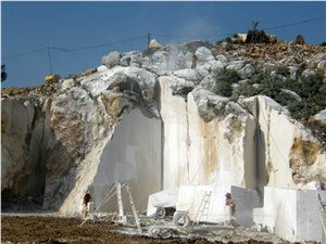Bursa Beige Light Marble Blocks
