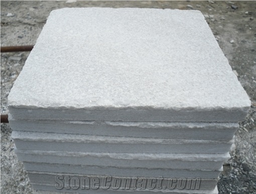 Nature White Quartzite (flamed)