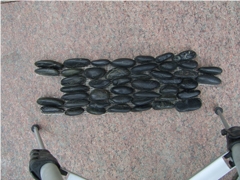 Black Pebble with Net