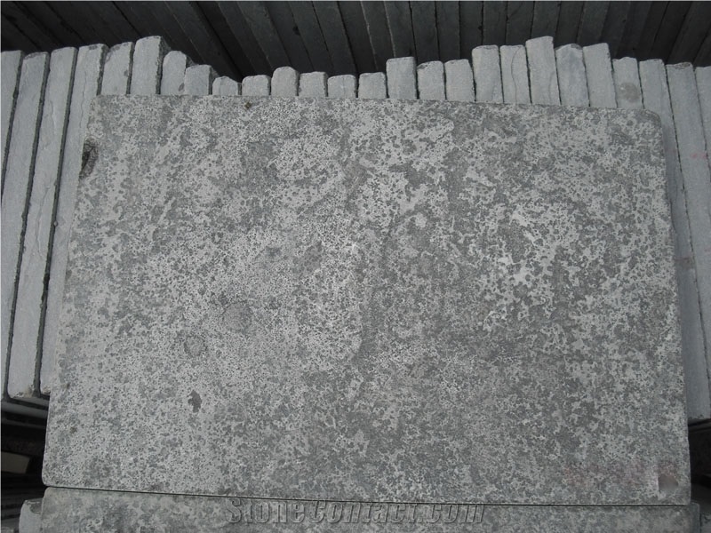 China Blue Limestone Flamed Slabs & Tiles