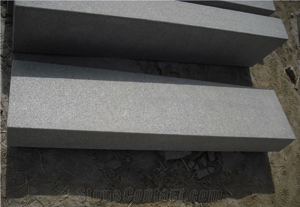 G354 Red Granite Steps