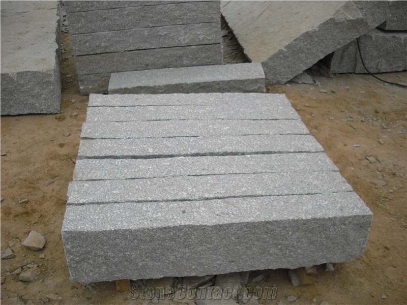 G375 Green Granite Kerbstone