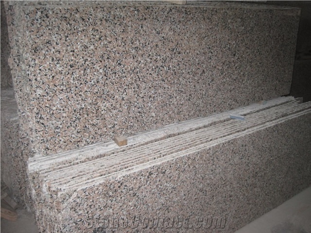 G562 Granite Slabs