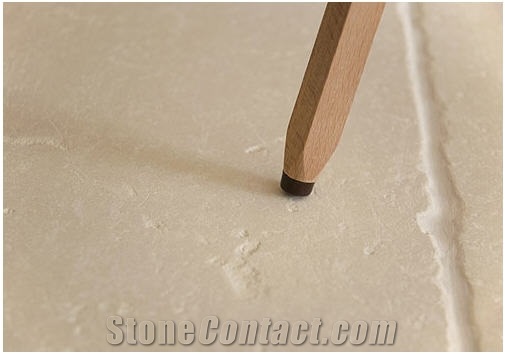 Tumbled Sahara Beige Limestone Slabs & Tiles, Israel Beige Limestone