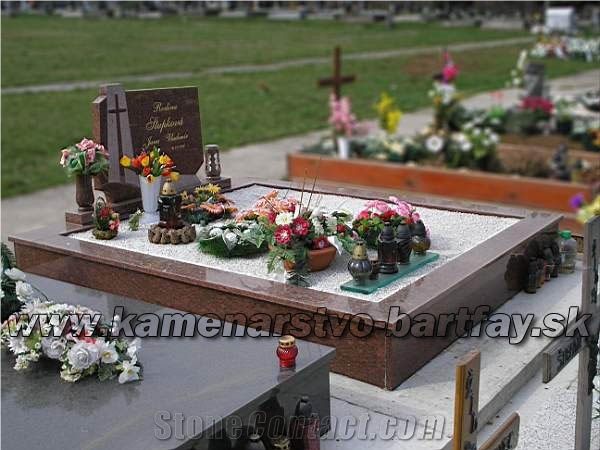Multicolor Red Granite Monument