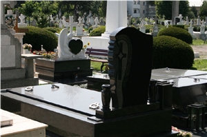 China Pearl Black Granite Monuments