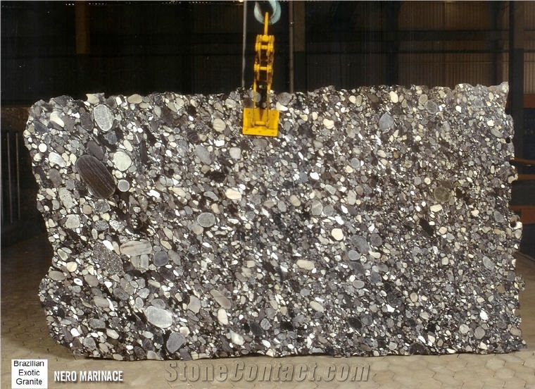 Black Marinace Granite Slabs & Tiles