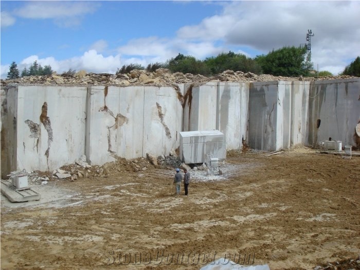 Rustic Green Limestone Blocks